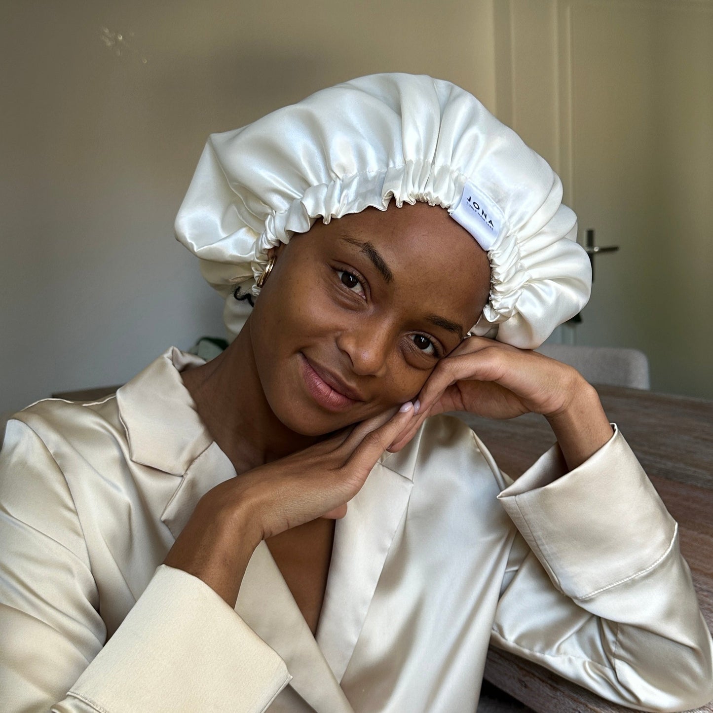 JEN by curly hair care Satin Cap Waida, weiss
