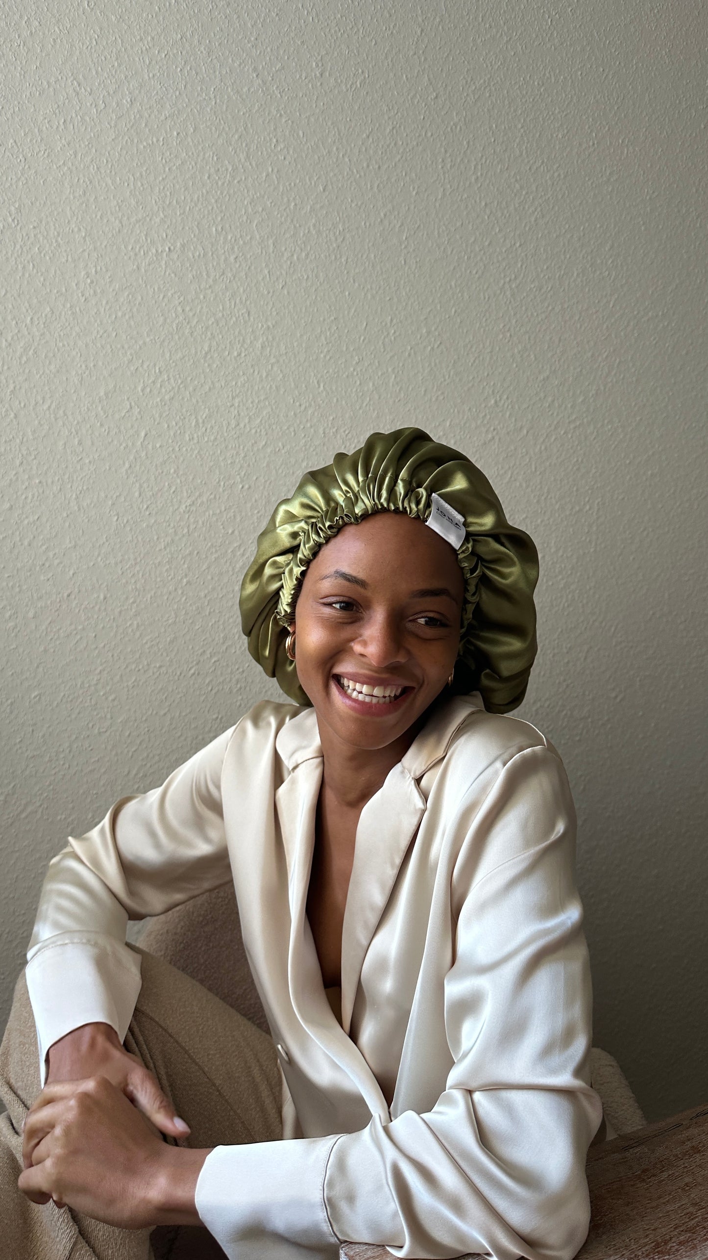 JEN by curly hair care Satin Cap Gannet antikgrün