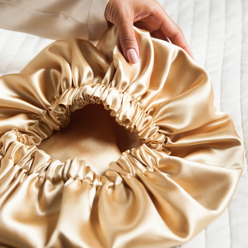 JEN by curly hair care Satin Cap Juhanah, gold