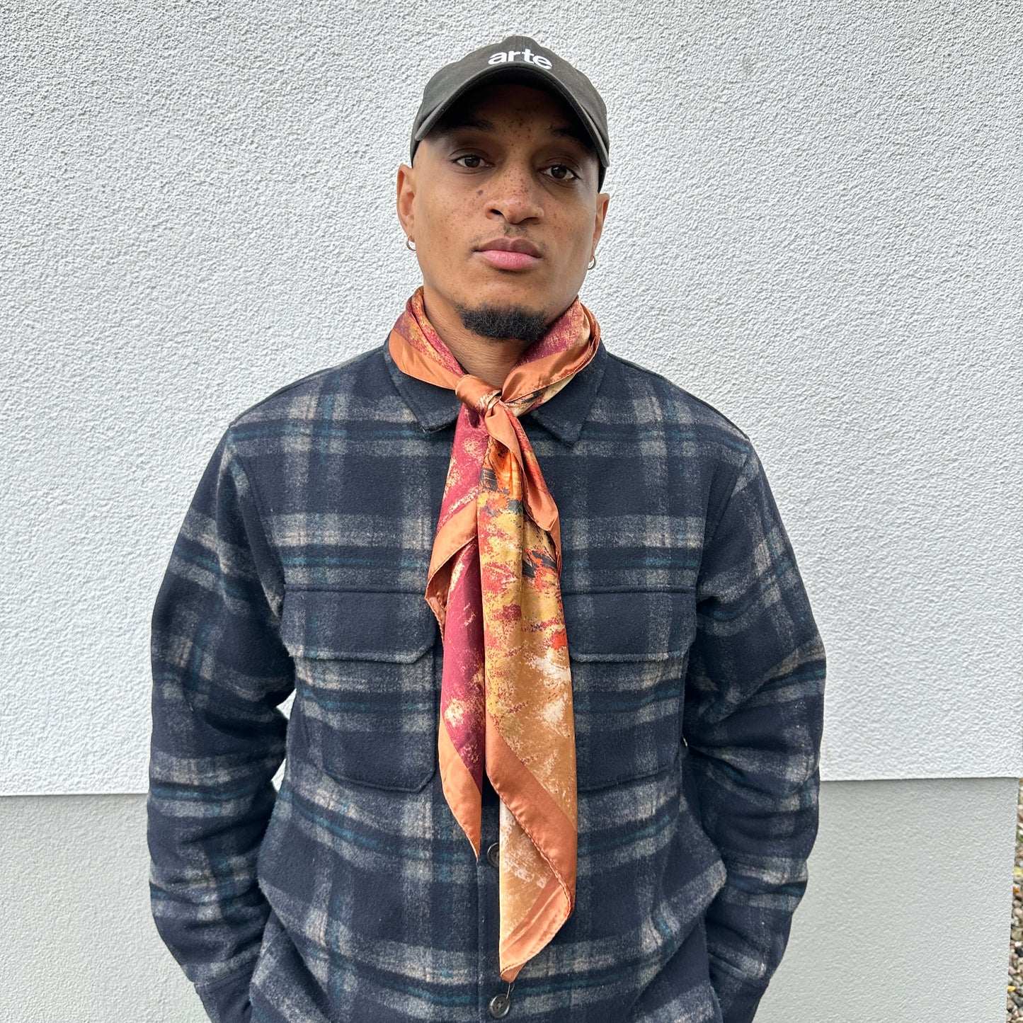 Tissu satiné coloré