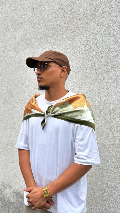 Tissu satiné coloré