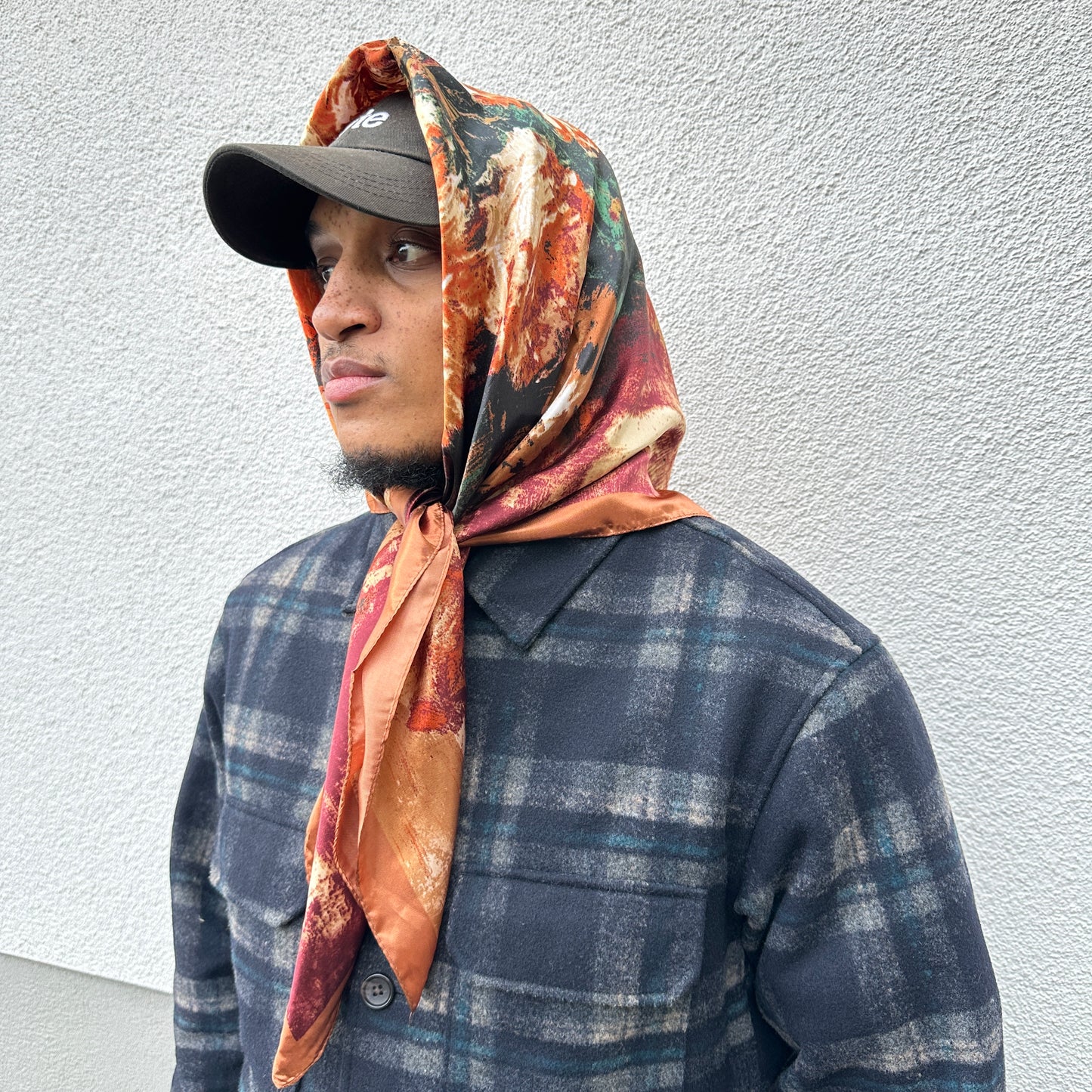 Tissu satiné coloré