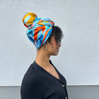 Tissu satiné rose coloré